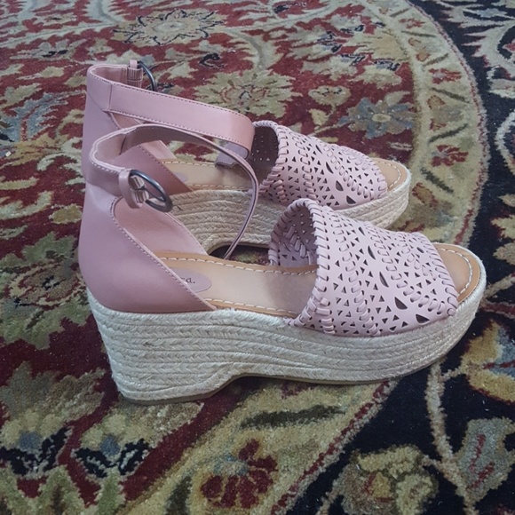 Indigo rd. sandals - Picture 1 of 6